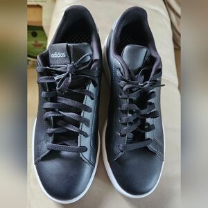 adidas Men's Advantage 2.0 Sneaker Size 9.0‎
